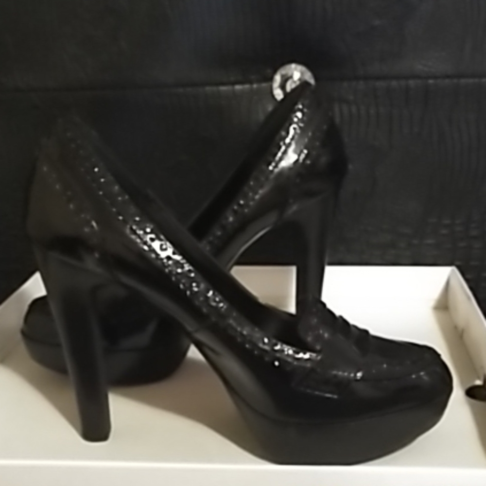 Black heels